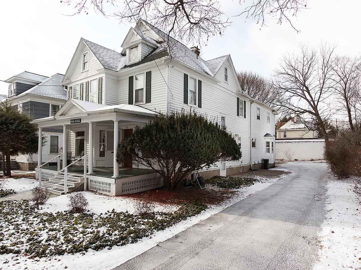 Park House Bed & Breakfast Johnson City Экстерьер фото